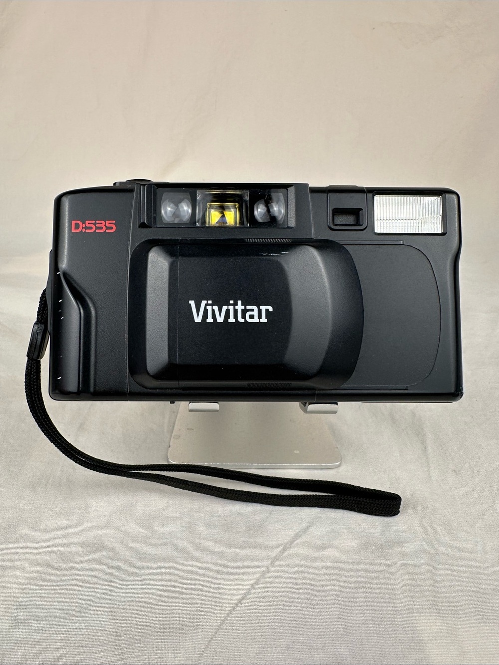 Vivitar D:535 Compact 35mm Point & Shoot Camera - Black
